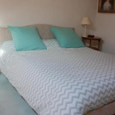 Maison De Pecheur بيت ضيافة تولون